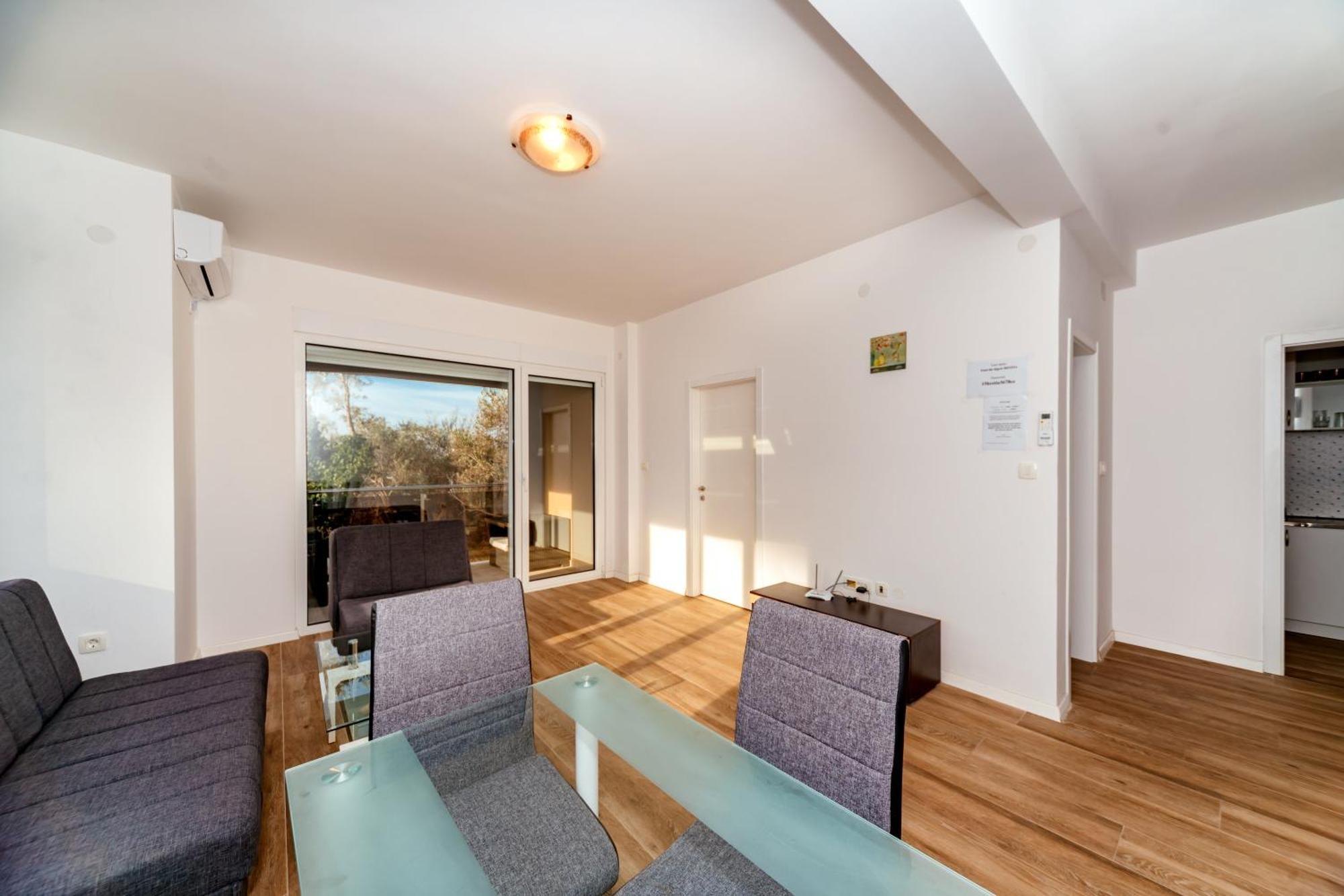 Bel&Rus Hestia 1 Appartement Budva Buitenkant foto