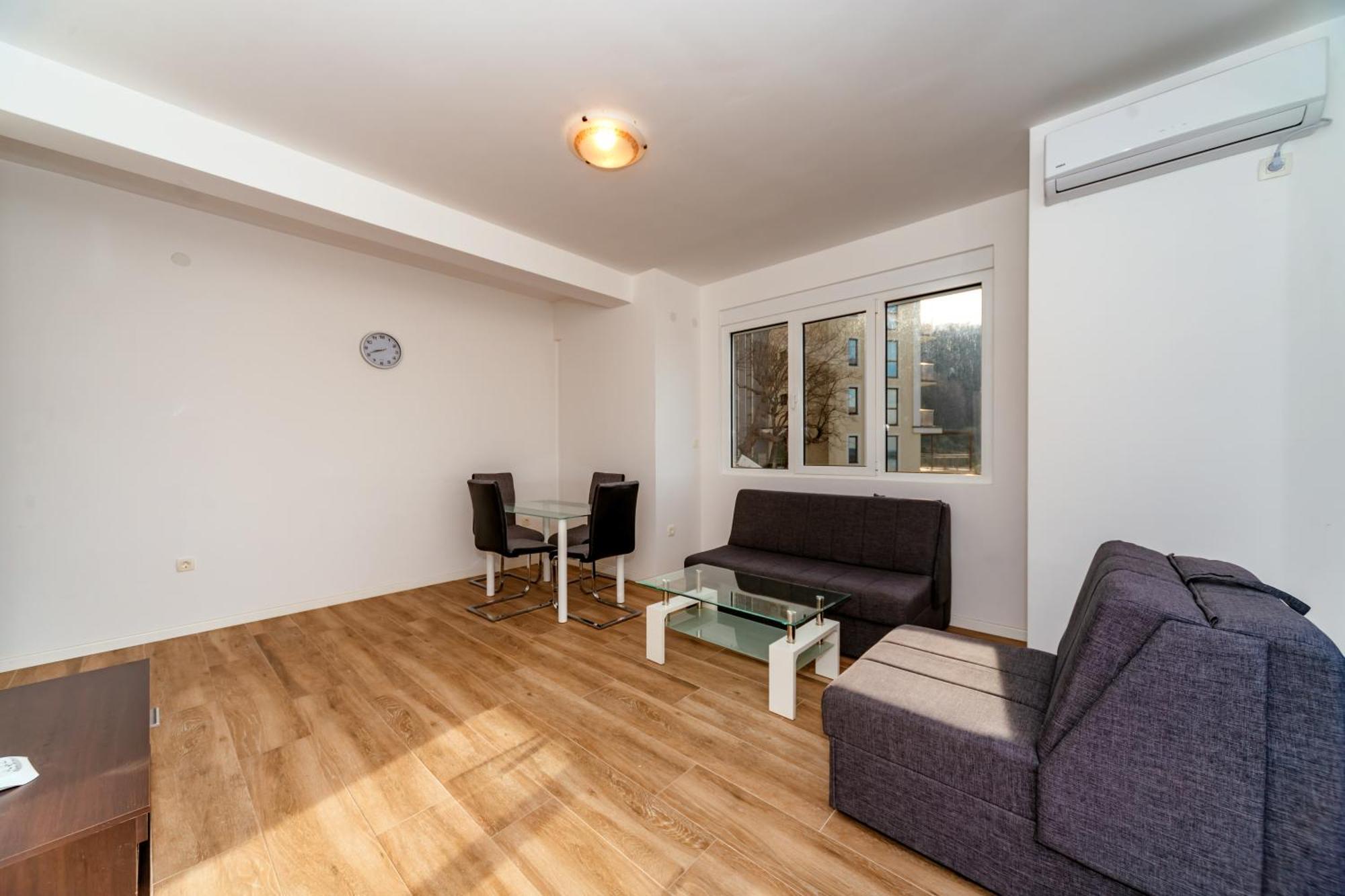 Bel&Rus Hestia 1 Appartement Budva Buitenkant foto