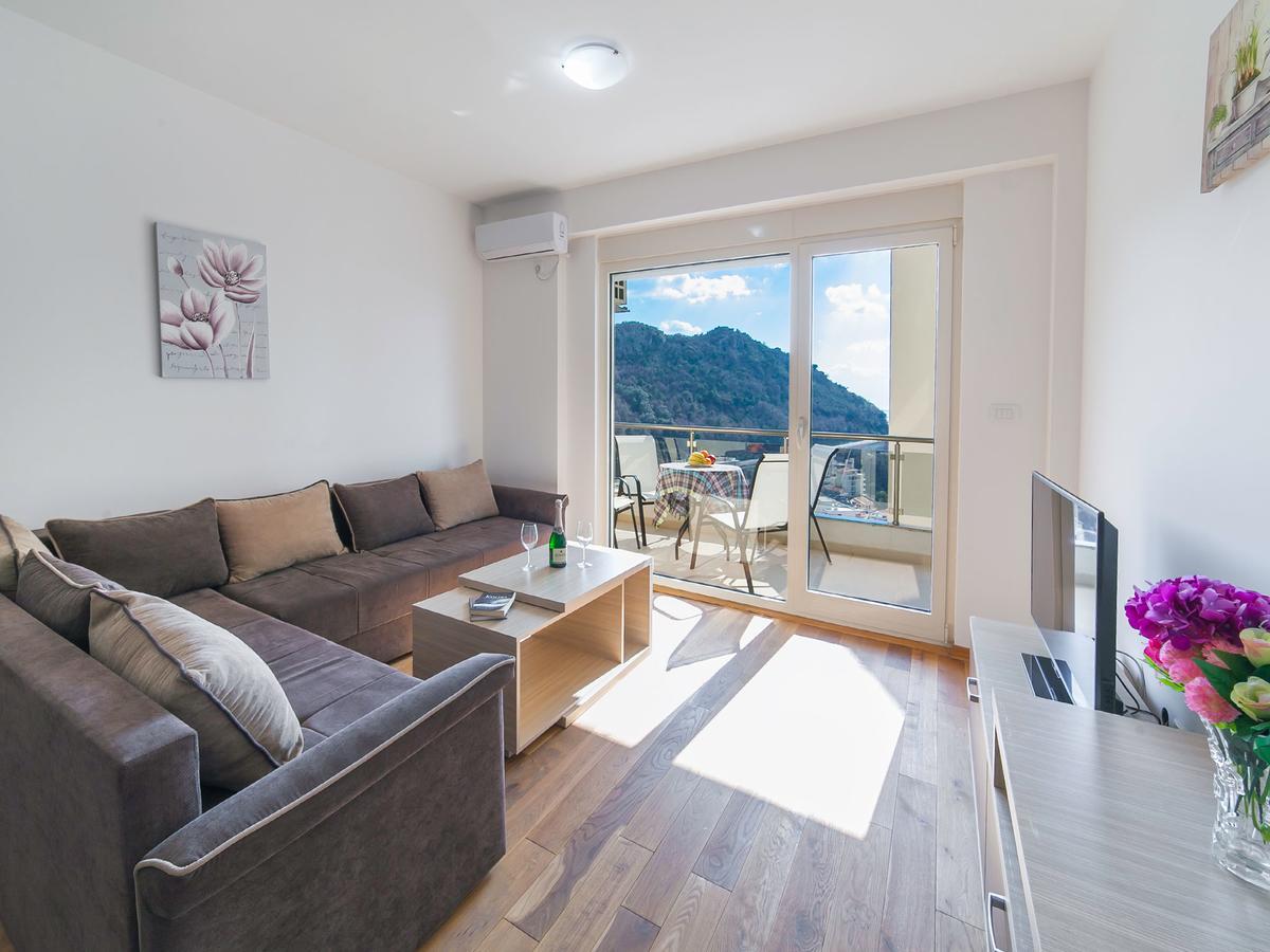 Bel&Rus Hestia 1 Appartement Budva Buitenkant foto